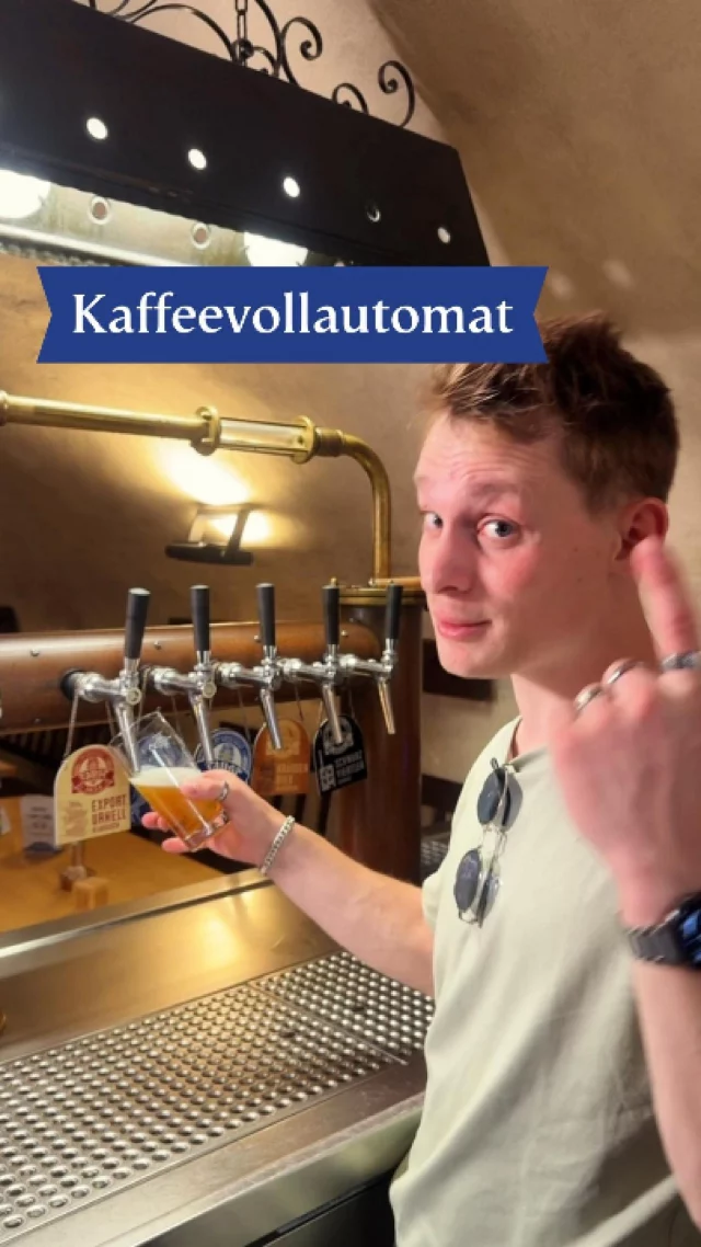 Unser Kaffevollautomat ist sehr komfortabel! 😉

#faust #bier #kaffevollautomat #miltenberg